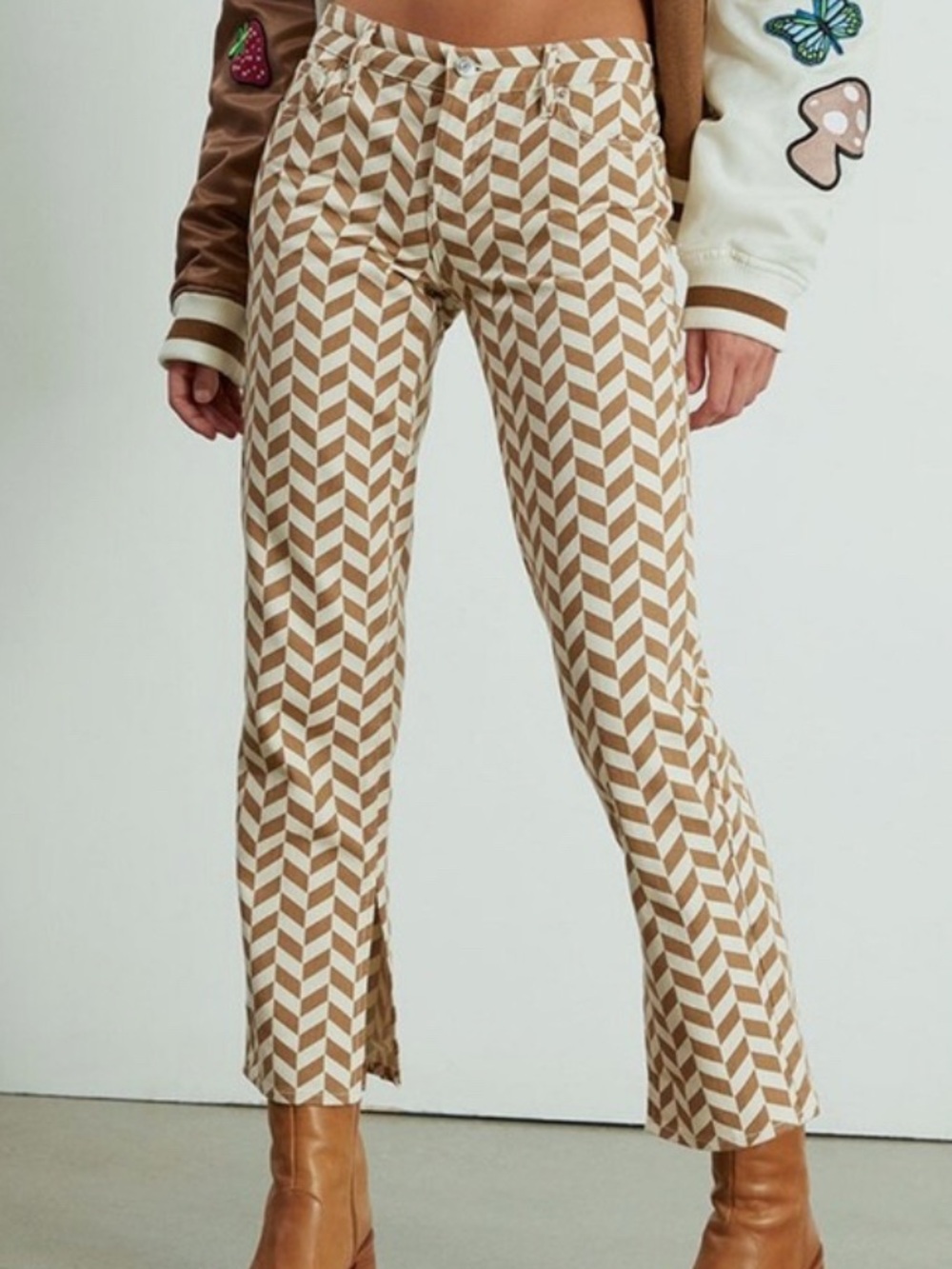Pacsun Kira Brown Chevron Low Rise Straight Leg Slit Jeans Size 24 NWT!